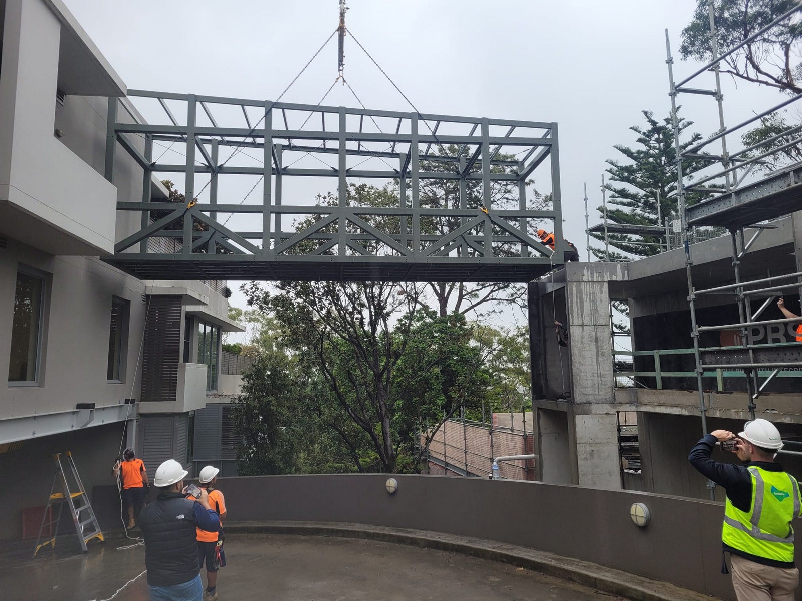 Greenwich, North Sydney – Pedestrian Bridge Fabrication & Installation