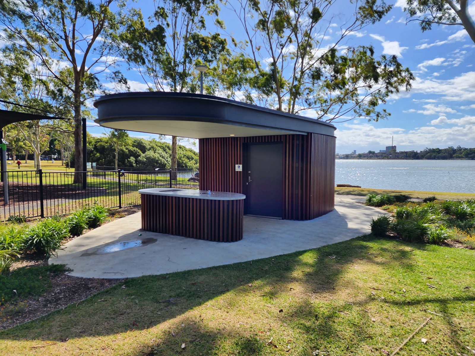 Halliday Park, Five Dock – Structural Steel Amenities Block